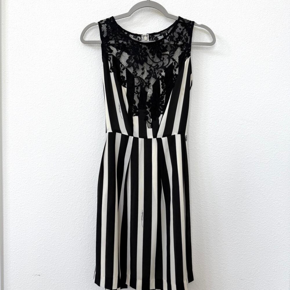 GUESS Striped Lace Illusion Mini Dress Sleeveless Gothic Glam Party Y2K Date M‎